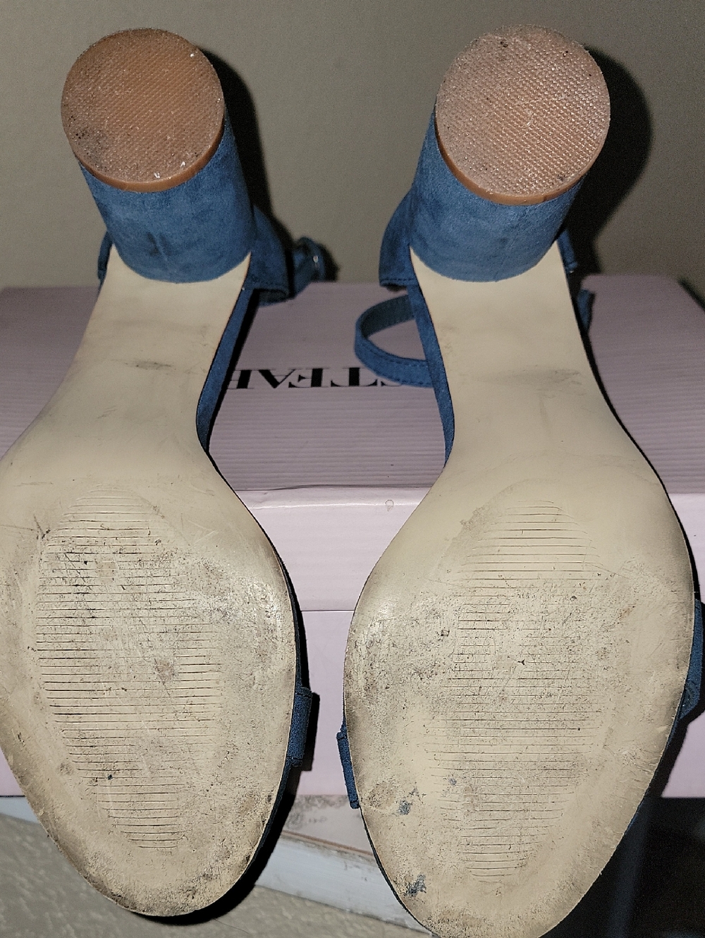 Slate Blue Cylindrical Heel Sandals - Picture 15 of 16